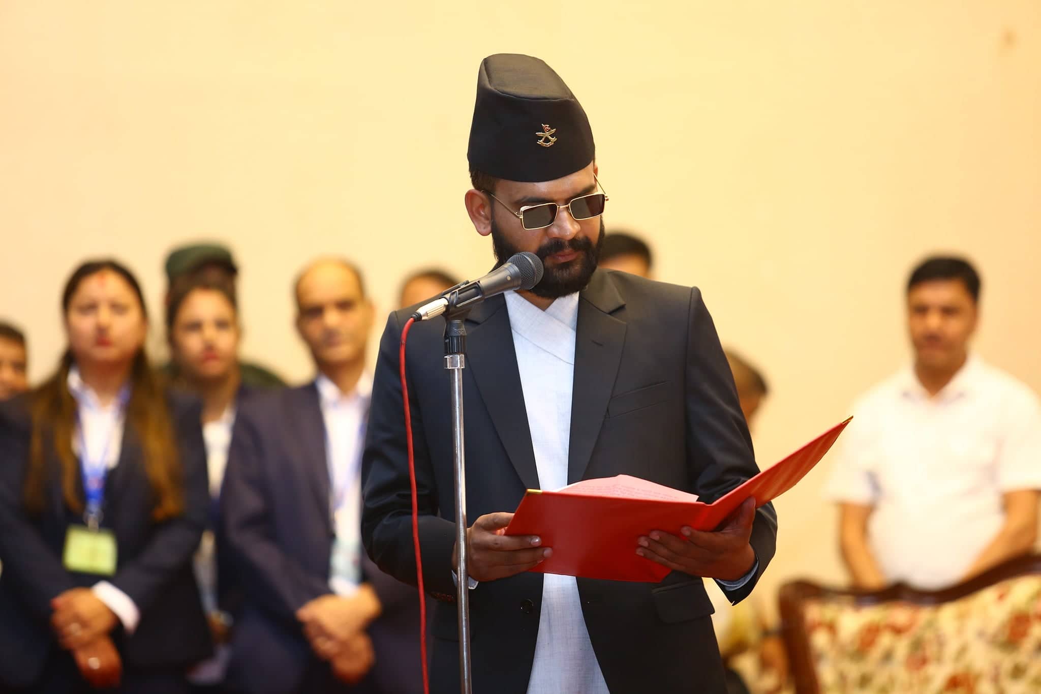 बालेन सरकारका १५ मन्त्री