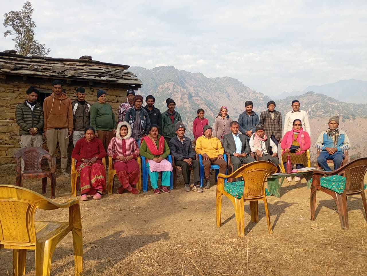 मालिकार्जुन आ.वि उचाकोटमा वि.व्य.स पुनर्गठन सम्पन्न